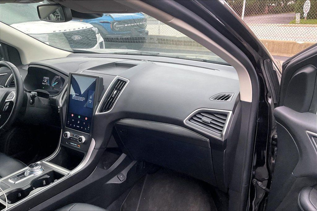 Used 2022 Ford Edge SEL w/ Convenience Package AWD/4WD image 15