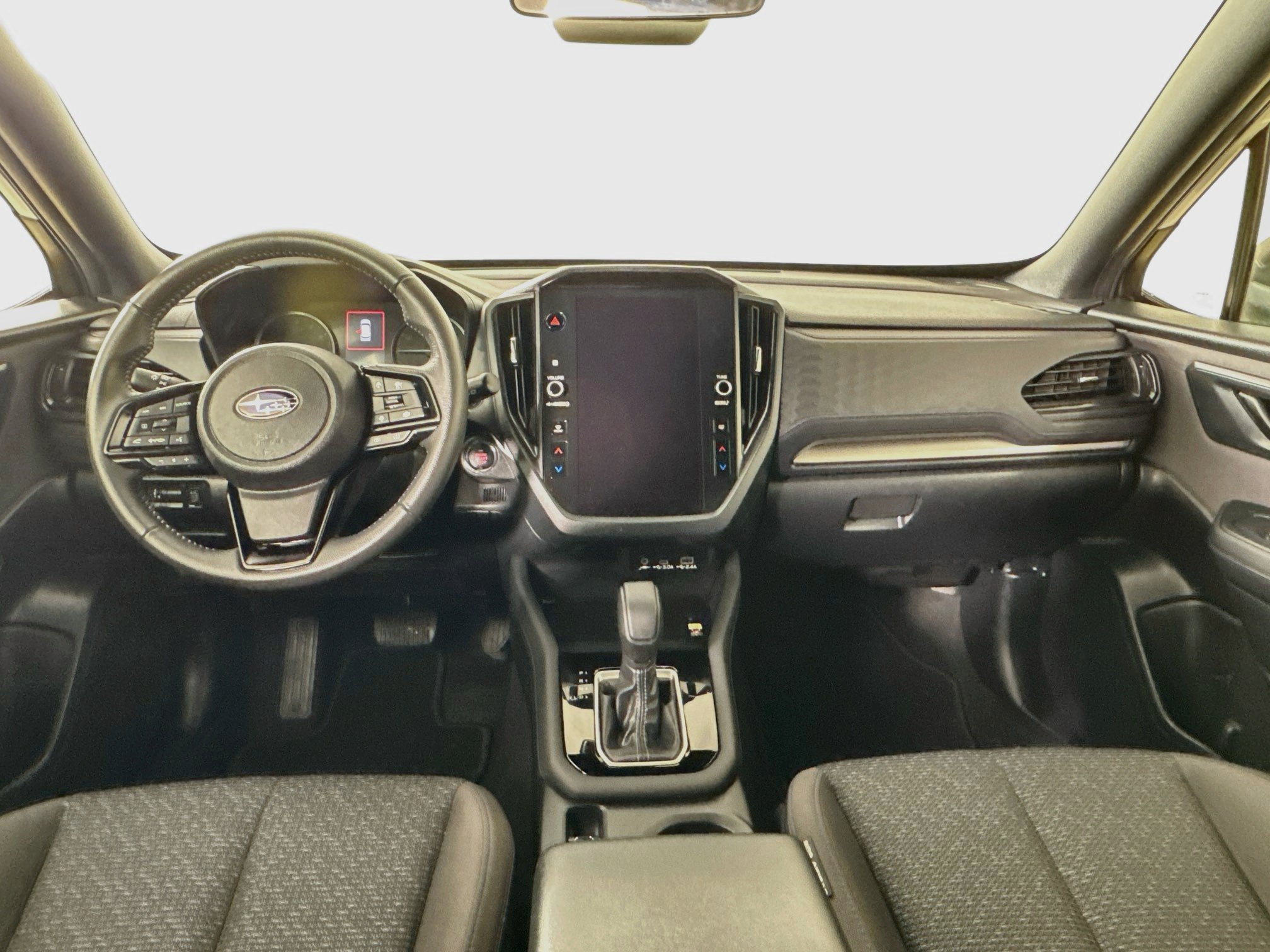 Certified 2025 Subaru Forester Premium AWD/4WD image 13
