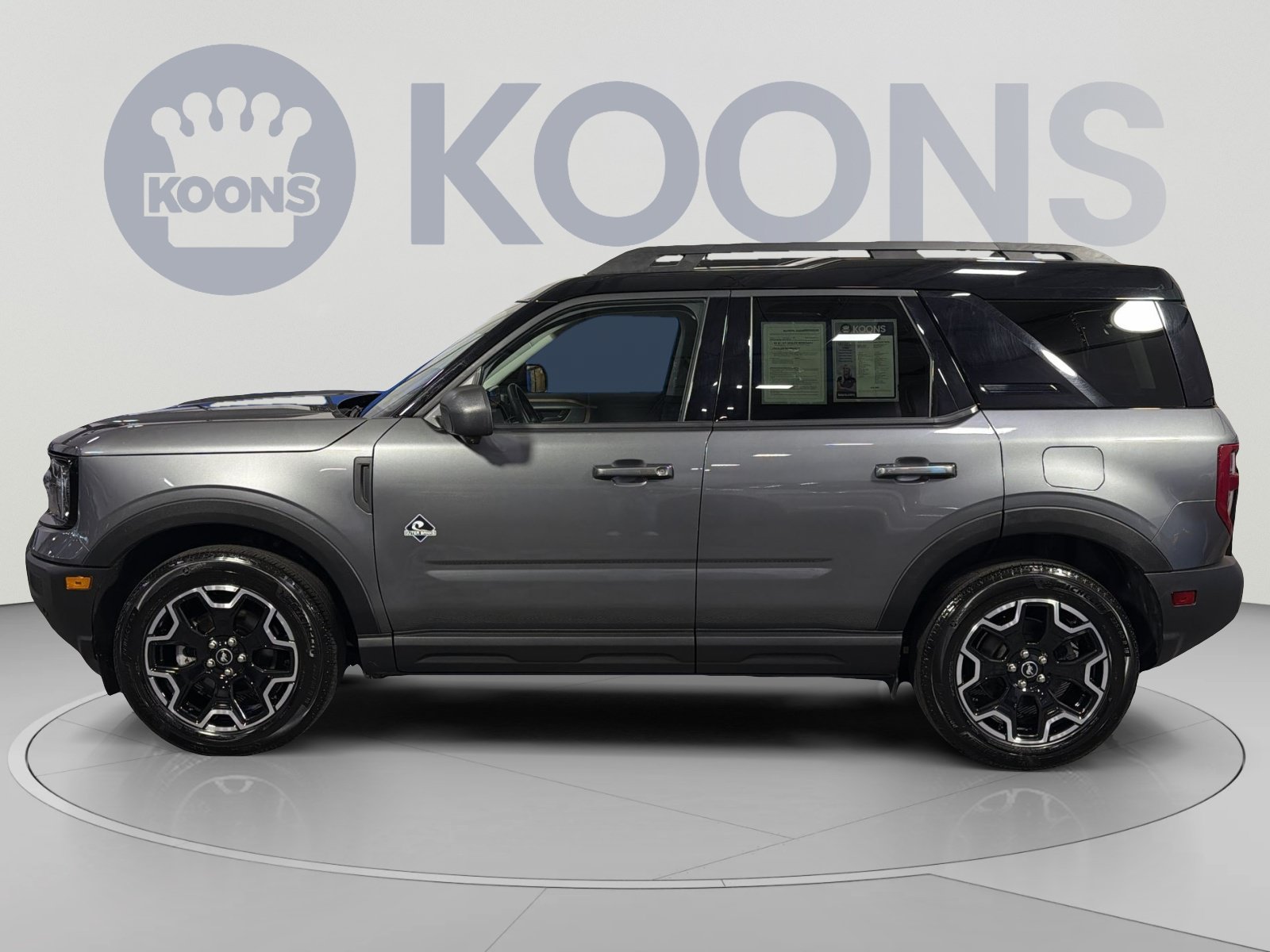 Used 2025 Ford Bronco Sport Outer Banks w/ Outer Banks Tech Package+ AWD/4WD image 2