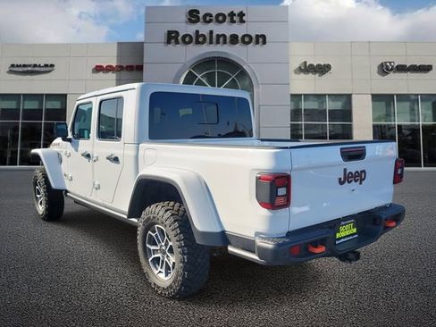 New 2026 Jeep Gladiator Mojave image 3
