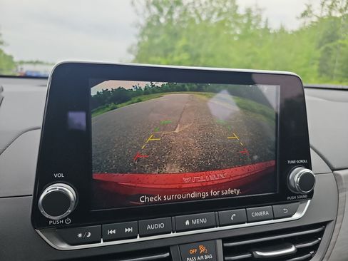 New 2026 Nissan Altima 2.5 SV FWD image 24