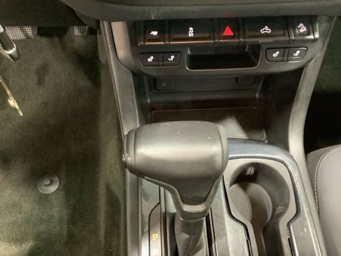 Used 2018 Chevrolet Colorado Z71 image 8