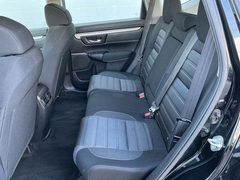 Used 2017 Honda CR-V LX image 11