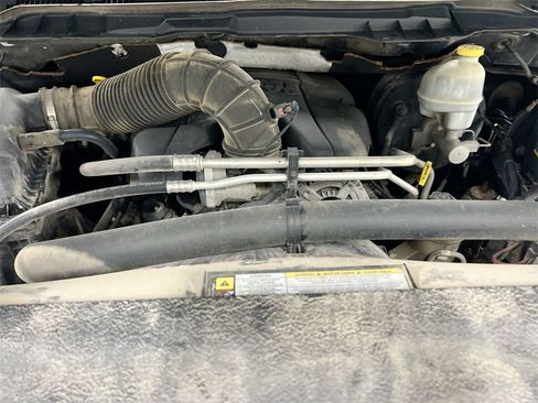 Used 2011 RAM 2500 SLT w/ Protection Group image 23