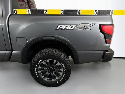Used 2024 Nissan Titan PRO-4X image 14