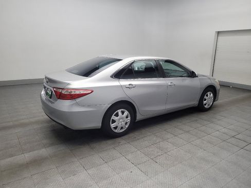 Used 2017 Toyota Camry LE FWD image 10