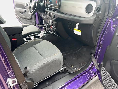 New 2026 Jeep Gladiator Sport image 31