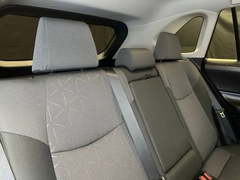 Used 2025 Toyota RAV4 XLE AWD/4WD image 19