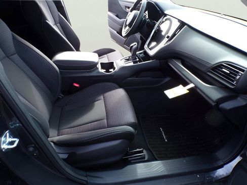 Certified 2025 Subaru Outback Premium image 30