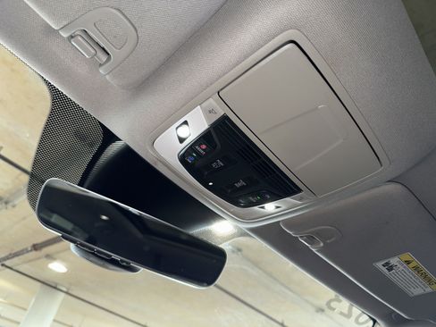 Used 2023 Acura MDX SH-AWD image 33