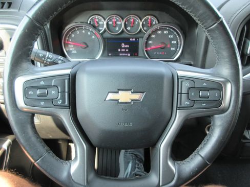 Used 2019 Chevrolet Silverado 1500 LT w/ All-Star Edition AWD/4WD image 25