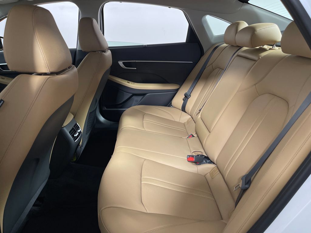 New 2026 Hyundai Sonata Limited FWD image 13