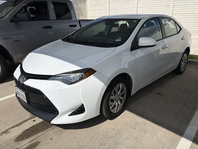 Used 2018 Toyota Corolla LE w/ Carpet Mat Package (TMS)