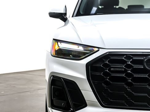 Used 2024 Audi Q5 2.0T Premium w/ Summer of Audi Package image 14
