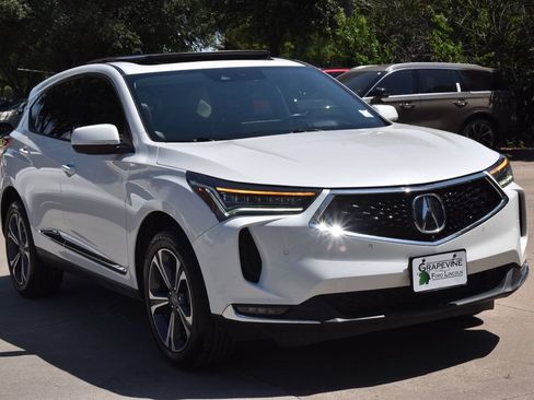 Used 2023 Acura RDX AWD w/ Advance Package image 4