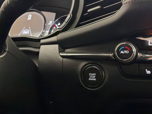 Used 2022 MAZDA MAZDA3 s FWD image 26