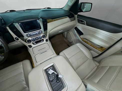 Used 2017 GMC Yukon Denali w/ Open Road Package image 11