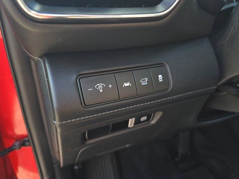 Used 2021 Hyundai Santa Fe Limited AWD/4WD image 24