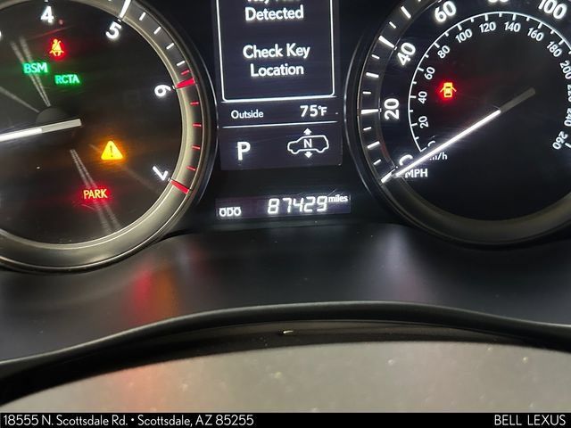 Used 2017 Lexus LX 570 4WD w/ Luxury Package image 34