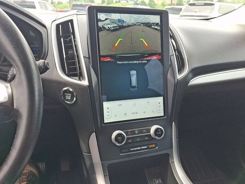 Used 2022 Ford Edge SEL AWD/4WD image 18