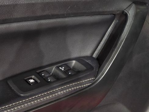 Used 2021 Ford Ranger Lariat w/ Tremor Off-Road Package image 17