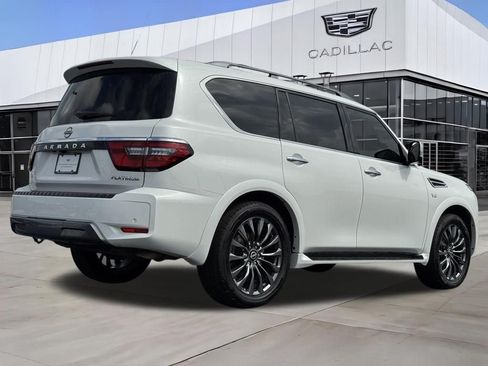 Used 2022 Nissan Armada Platinum w/ Captain's Chairs Package RWD image 8