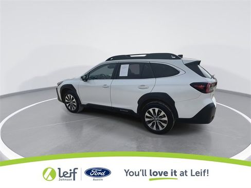 Used 2025 Subaru Outback Limited image 8