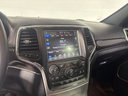 Certified 2016 Jeep Grand Cherokee High Altitude image 17
