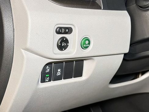 Used 2020 Honda Pilot EX image 21