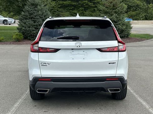 Used 2023 Honda CR-V Sport image 4