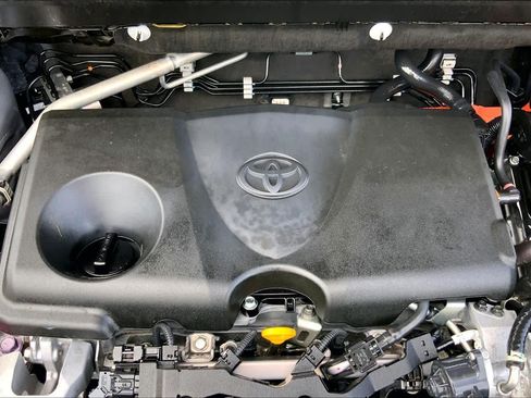 Used 2023 Toyota RAV4 SE w/ Convenience Package AWD/4WD image 32