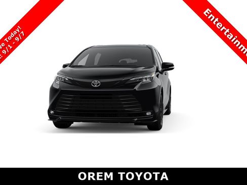 New 2026 Toyota Sienna XLE Woodland Edition AWD/4WD image 10