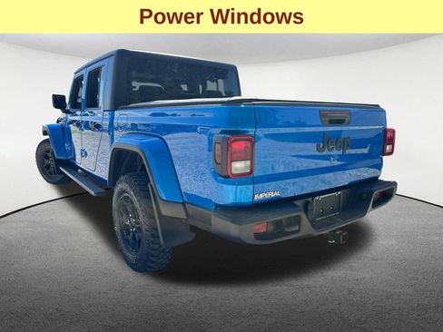 Used 2021 Jeep Gladiator Overland AWD/4WD image 10