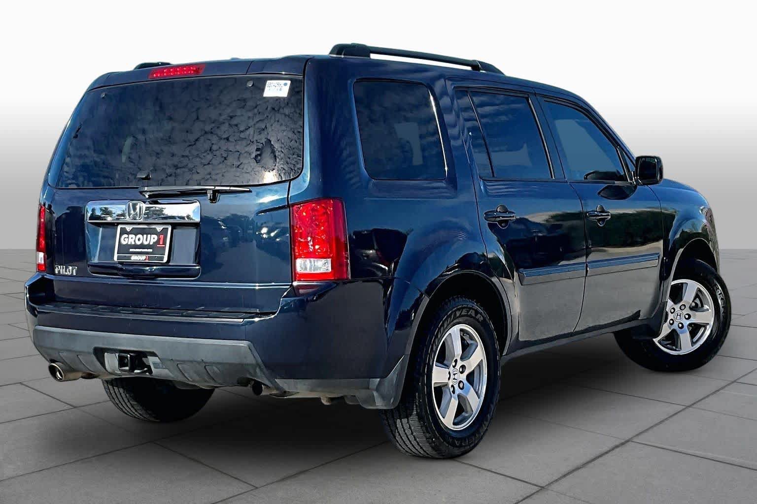 Used 2011 Honda Pilot EX-L image 11