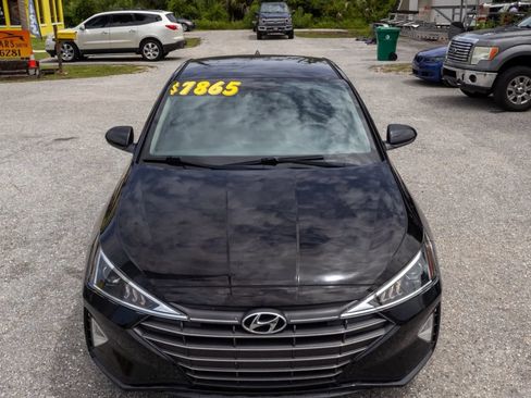 Used 2019 Hyundai Elantra SEL FWD image 2
