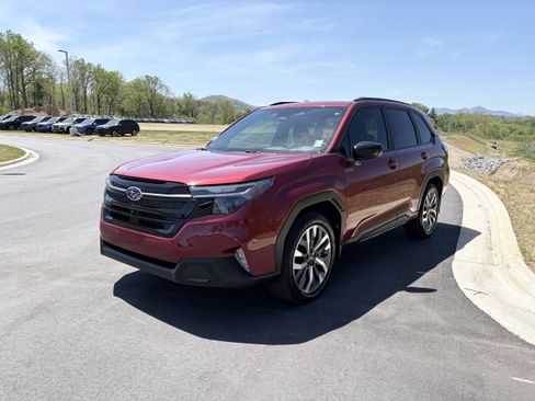 New 2026 Subaru Forester Touring image 3