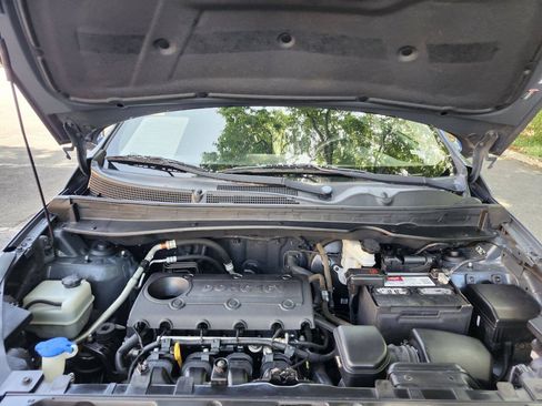 Used 2013 Kia Sportage LX w/ Convenience Pkg FWD image 16