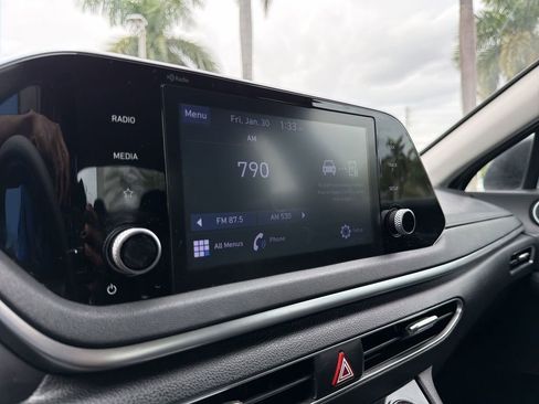 Used 2023 Hyundai Sonata SE image 22