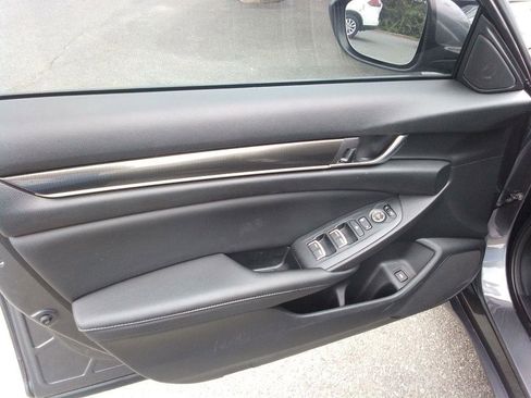 Used 2020 Honda Accord Sport image 23