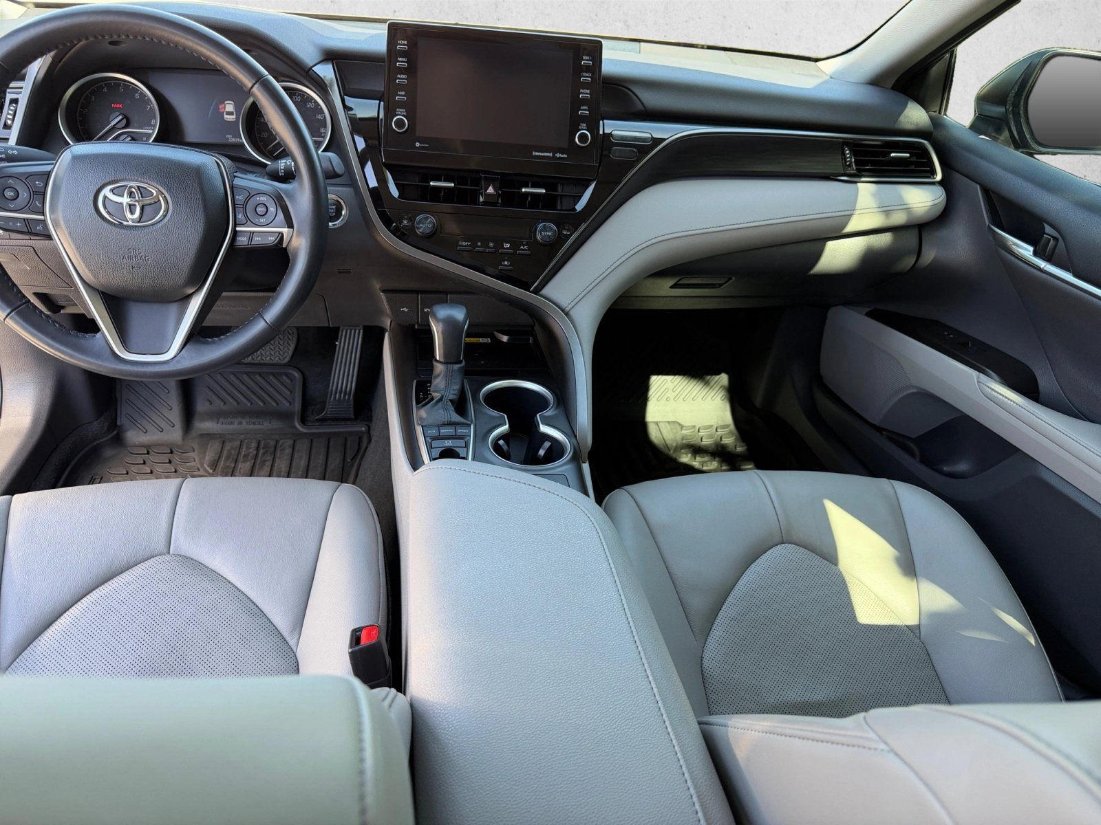 Used 2022 Toyota Camry XLE AWD/4WD image 20