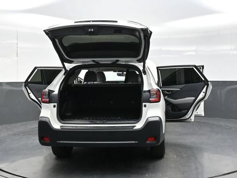 Used 2023 Subaru Outback Premium w/ Popular Package #1 AWD/4WD image 36
