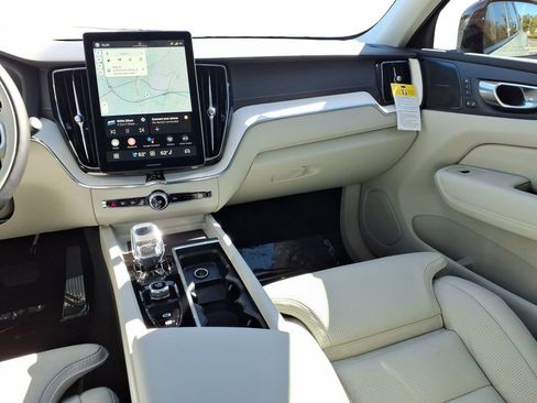 New 2026 Volvo XC60 B5 Ultra w/ Protection Package Premier image 9