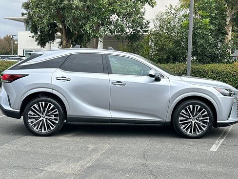 Used 2024 Lexus RX 350 Premium w/ Cold Area Package FWD image 7