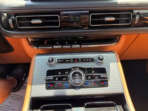 Used 2023 Lincoln Aviator Black Label Grand Touring w/ Class IV Trailer Tow Package AWD/4WD image 42