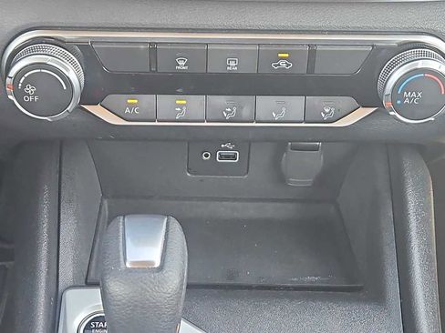 Used 2022 Nissan Altima 2.5 S image 16