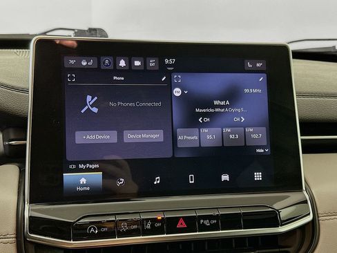 Certified 2024 Jeep Compass Limited image 23