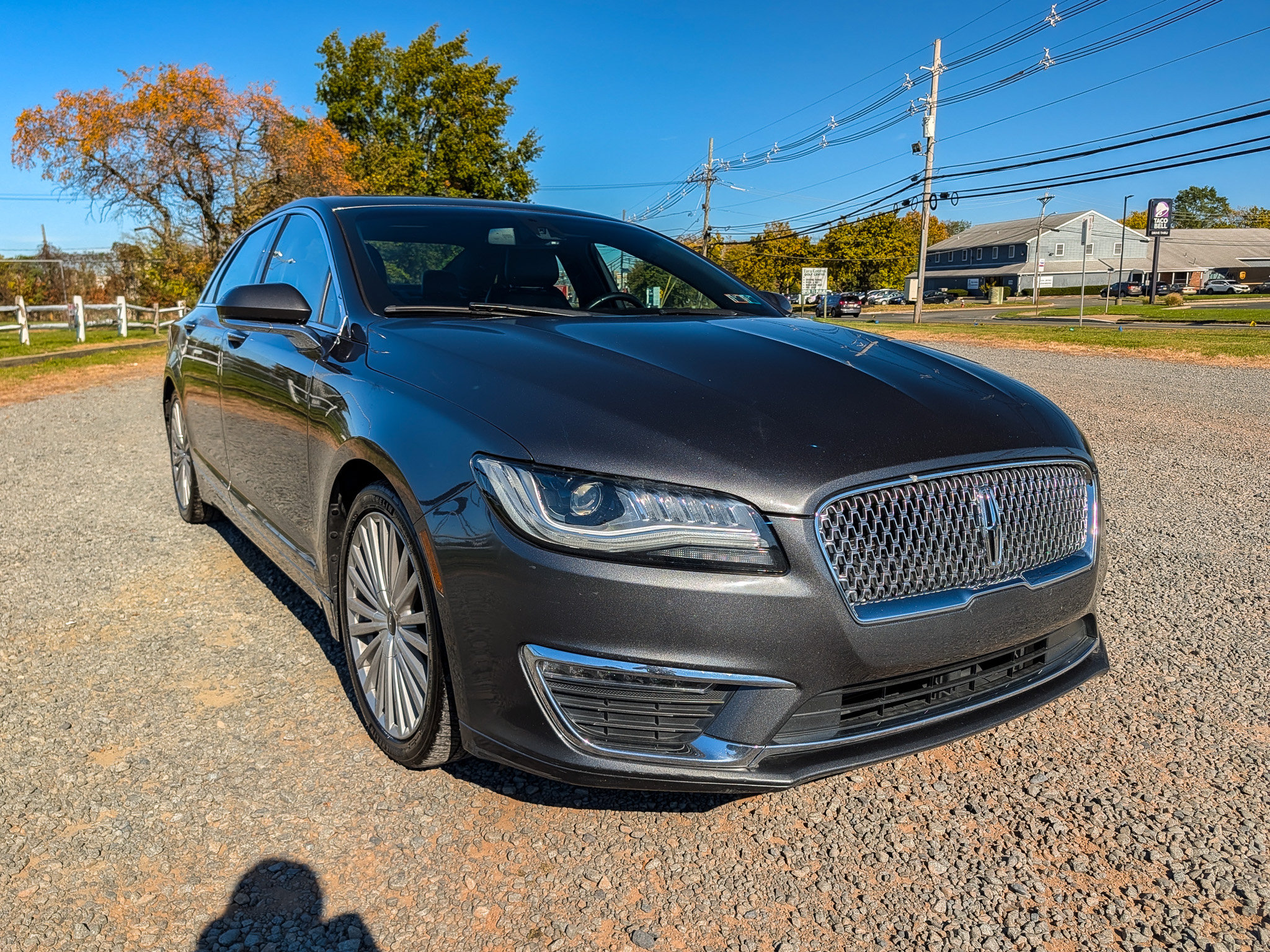 Used 2017 Lincoln MKZ Reserve w/ Climate Package AWD/4WD image 3