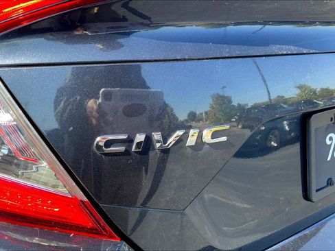 Used 2019 Honda Civic EX image 33