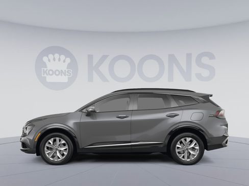 Used 2023 Kia Sportage SX Prestige image 2