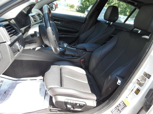 Used 2015 BMW 328i xDrive Sedan AWD/4WD image 11